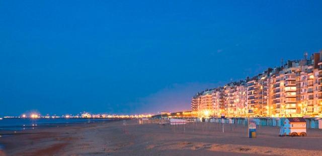 Wenduine Zeedijk, A Seafront Appartment Very Close To Bruges Exterior foto